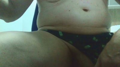 sniperboyz32 live cam on Cam4