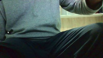 sniperboyz32 live cam on Cam4