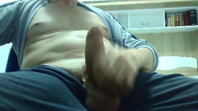 sniperboyz32 live cam on Cam4
