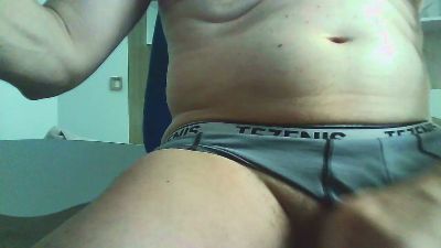 sniperboyz32 live cam on Cam4