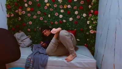 snowflake_xxx live cam on Cam4