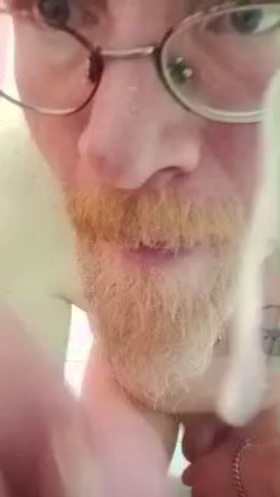 snowpick666 live cam on Cam4