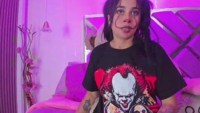 soffi_roberts live cam on Cam4