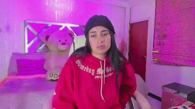 soffi_roberts live cam on Cam4