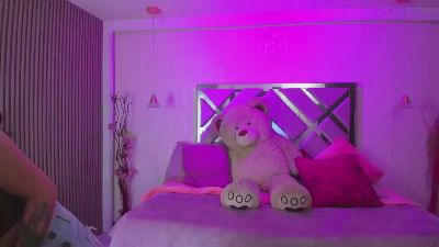 soffi_roberts live cam on Cam4