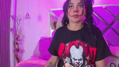 soffi_roberts live cam on Cam4