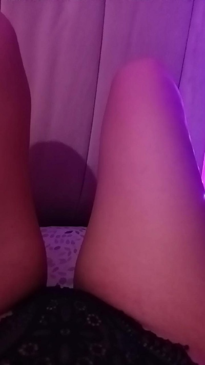 sofi23_61 live cam on Cam4
