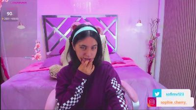 sofi_secrets live cam on Cam4
