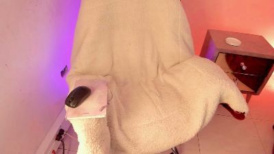 sofi_soft_ live cam on Cam4