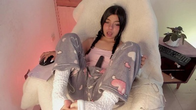 sofi_soft_ live cam on Cam4