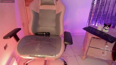 sofi_soft_ live cam on Cam4