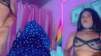 sofi_valen_ live cam on Cam4