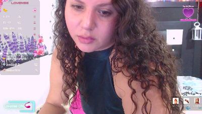 sofia__denson live cam on Cam4