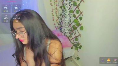 sofia_c04 live cam on Cam4