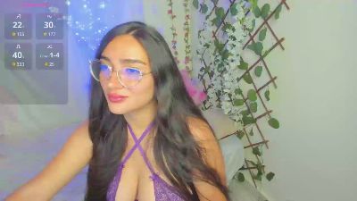 sofia_c04 live cam on Cam4