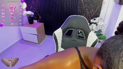 sofia_samuels live cam on Cam4