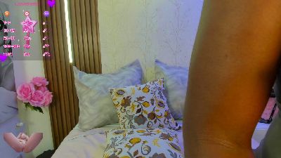 sofia_samuels live cam on Cam4