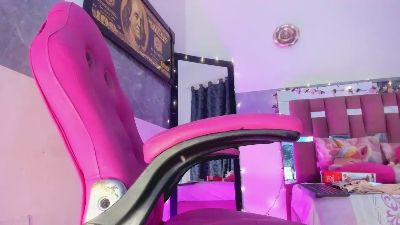 sofiaa_cardenas live cam on Cam4