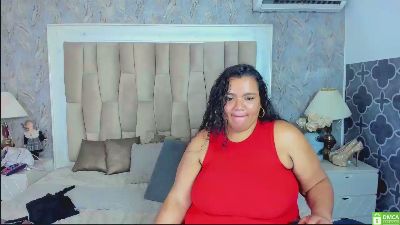 sofiabigtitsxxx live cam on Cam4