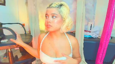 sofiacastillo01 live cam on Cam4