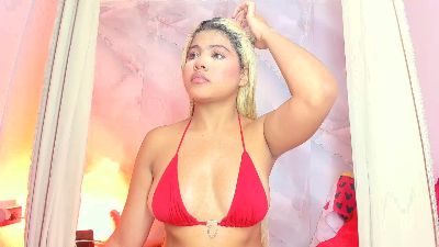 sofiacastillo01 live cam on Cam4