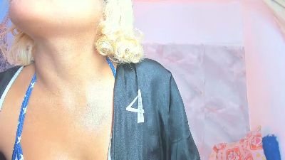sofiacastillo01 live cam on Cam4
