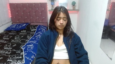 sofiacumgirl live cam on Cam4