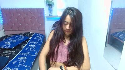 sofiacumgirl live cam on Cam4