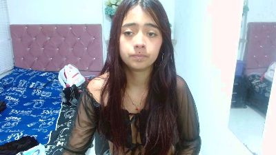 sofiacumgirl live cam on Cam4