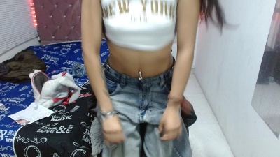 sofiacumgirl live cam on Cam4