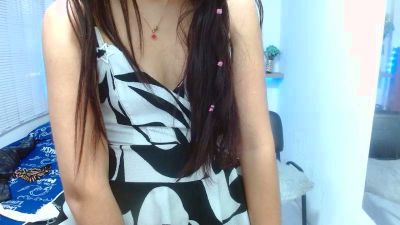 sofiacumgirl live cam on Cam4