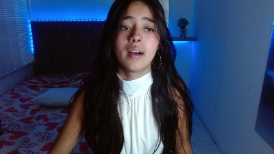 sofiacumgirl live cam on Cam4