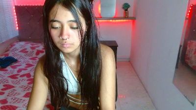 sofiacumgirl live cam on Cam4