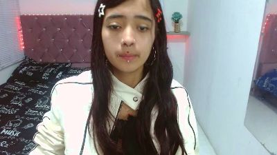 sofiacumgirl live cam on Cam4