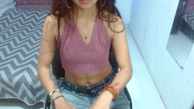 sofiacumgirl live cam on Cam4