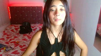 sofiacumgirl live cam on Cam4