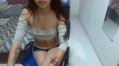sofiacumgirl live cam on Cam4