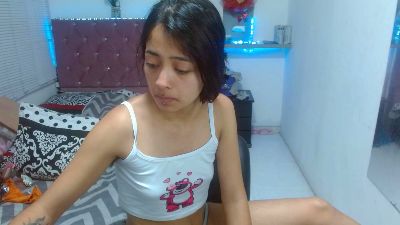 sofiacumgirl live cam on Cam4