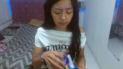 sofiacumgirl live cam on Cam4
