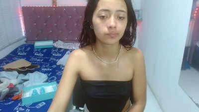 sofiacumgirl live cam on Cam4
