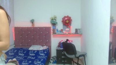 sofiacumgirl live cam on Cam4