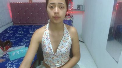 sofiacumgirl live cam on Cam4