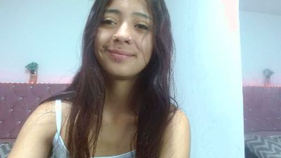 sofiacumgirl live cam on Cam4