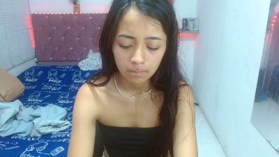 sofiacumgirl live cam on Cam4