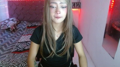 sofiacumgirl live cam on Cam4