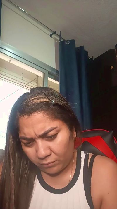 sofialame live cam on Cam4