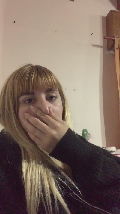sofiam live cam on Cam4