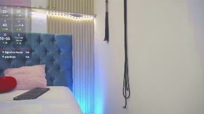 softlily69 live cam on Cam4