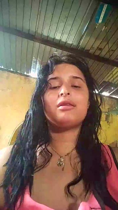 sofya199 live cam on Cam4