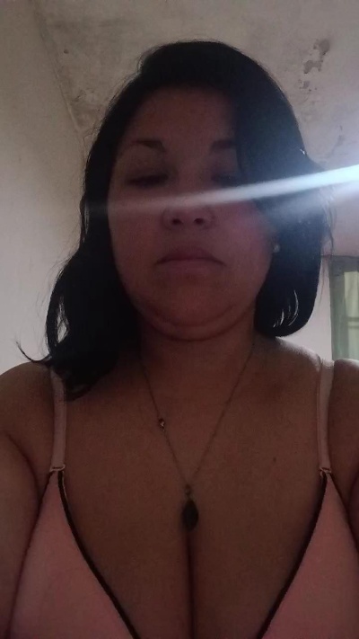 soledad35xxx live cam on Cam4
